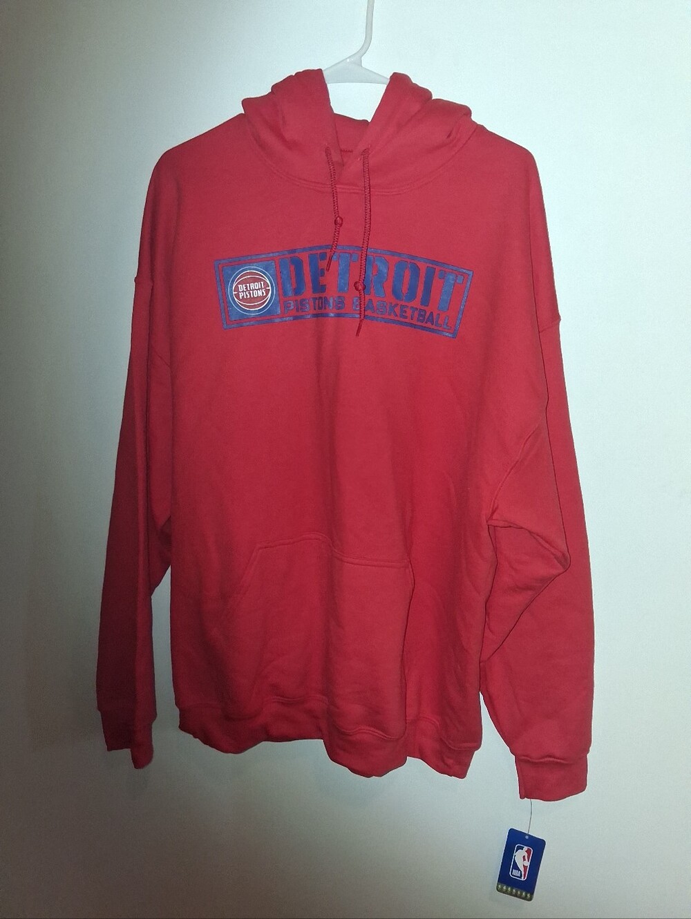 NWT Men's Detroit Pistons Red Hooded Pullover Sweatshirt